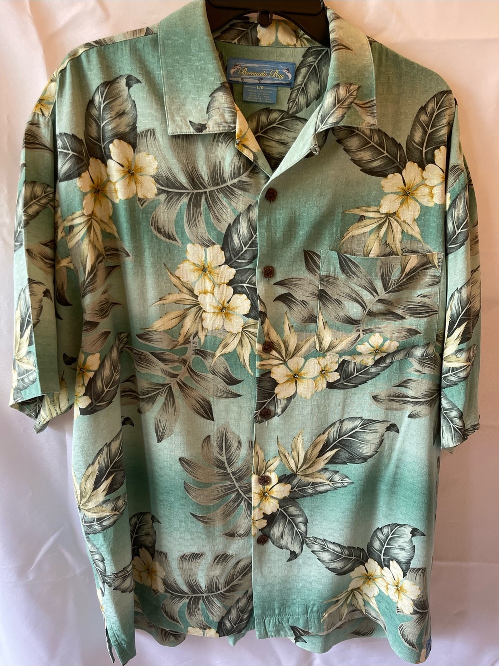 Bermuda Bay 100% Silk Hawaiian Tropical Camp Shirt Large